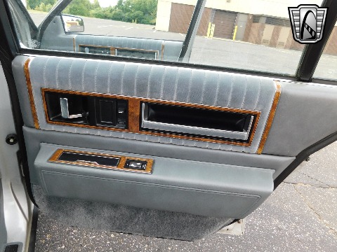 1985 Cadillac Fleetwood image 133