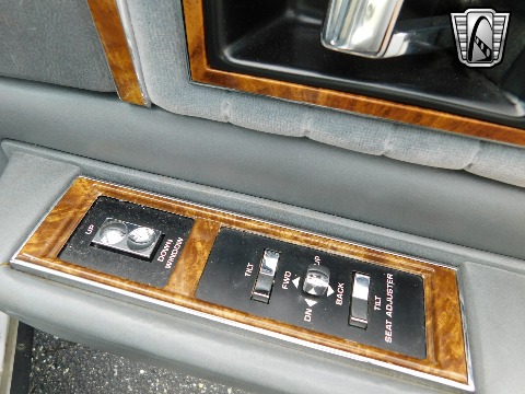 1985 Cadillac Fleetwood image 141