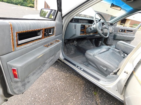 1985 Cadillac Fleetwood image 104