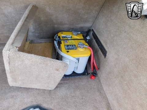 1937 Ford Cabriolet image 115