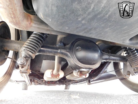 1937 Ford Cabriolet image 39