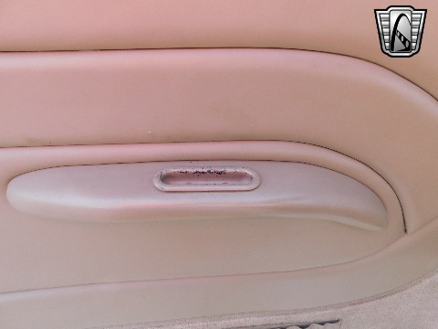 1937 Ford Cabriolet image 93