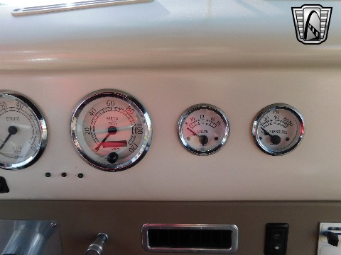 1937 Ford Cabriolet image 100