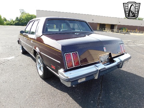 1985 Oldsmobile Cutlass image 15