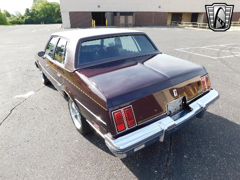 1985 Oldsmobile Cutlass image 16