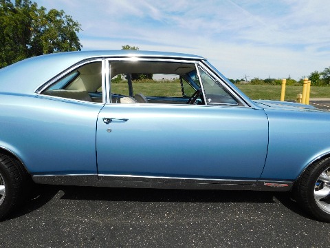 1967 Pontiac GTO image 26