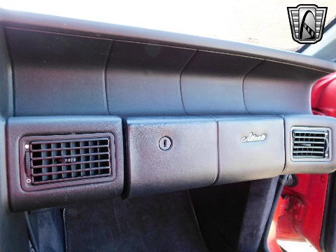 1991 Cadillac Allante image 110