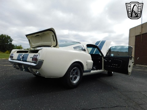 1965 Ford Mustang image 81