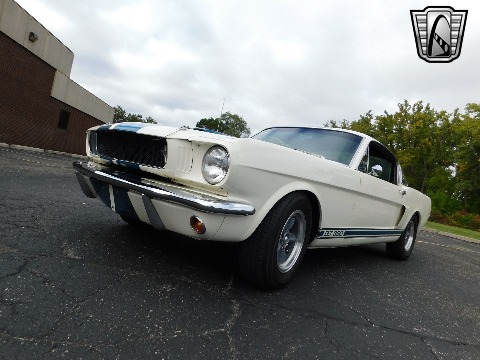 1965 Ford Mustang image 4