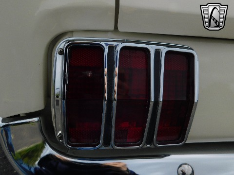 1965 Ford Mustang image 57