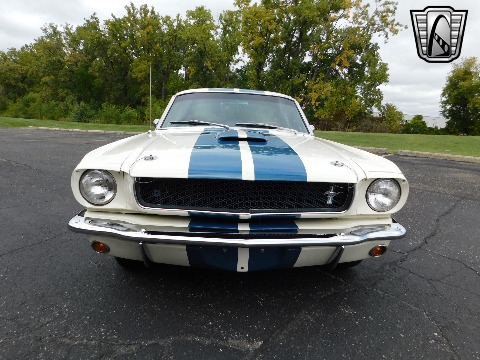 1965 Ford Mustang image 32