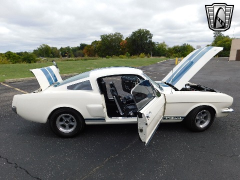 1965 Ford Mustang image 86