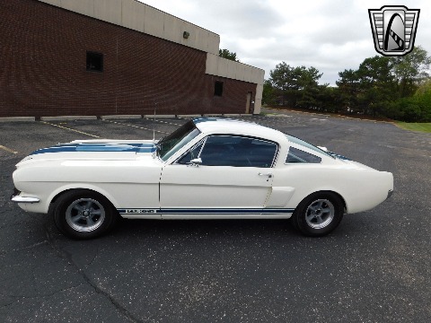 1965 Ford Mustang image 9