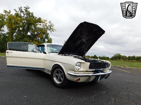 1965 Ford Mustang image 87