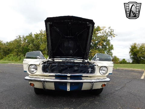 1965 Ford Mustang image 90