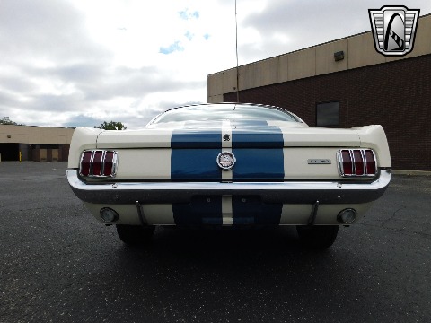 1965 Ford Mustang image 16