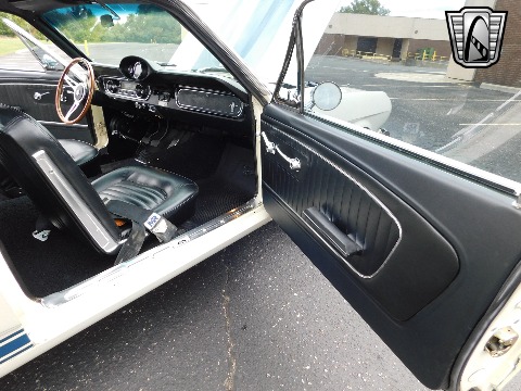 1965 Ford Mustang image 122