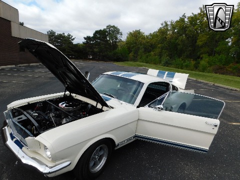 1965 Ford Mustang image 71