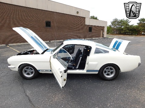 1965 Ford Mustang image 74