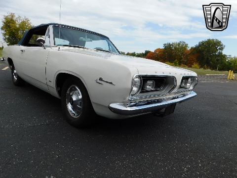 1967 Plymouth Barracuda image 29