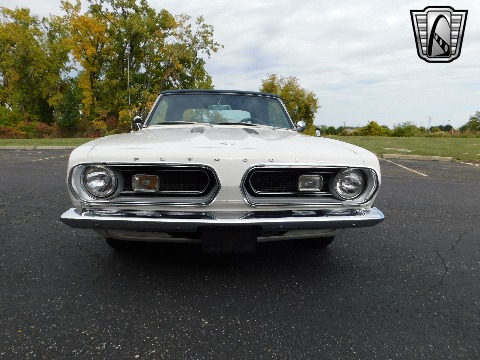 1967 Plymouth Barracuda image 32