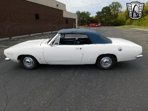 1967 Plymouth Barracuda image 10