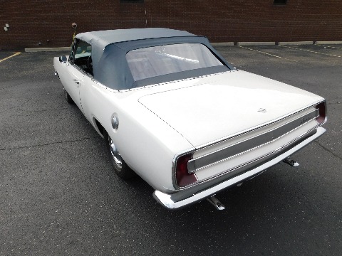 1967 Plymouth Barracuda image 16