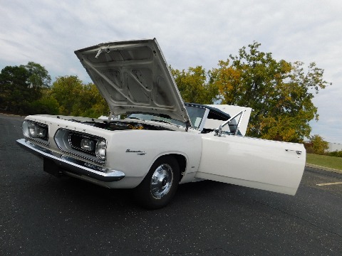 1967 Plymouth Barracuda image 70