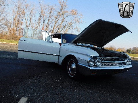 1961 Ford Galaxie image 81