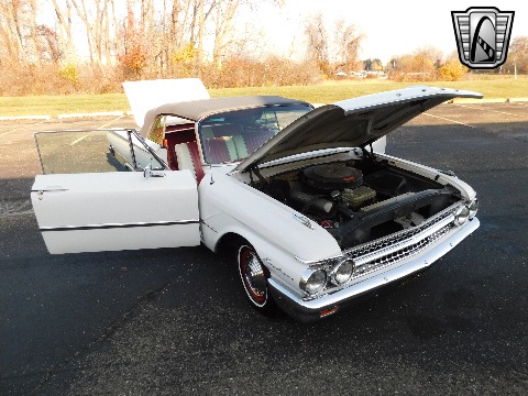 1961 Ford Galaxie image 83