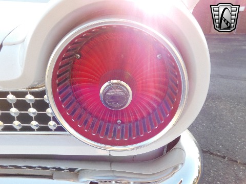 1961 Ford Galaxie image 58