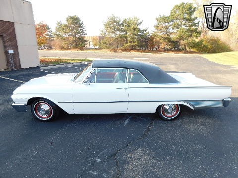 1961 Ford Galaxie image 8