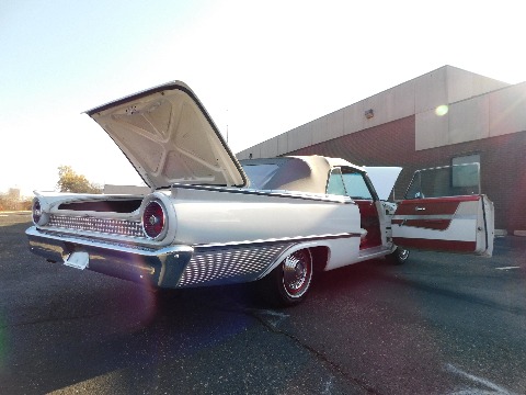 1961 Ford Galaxie image 75