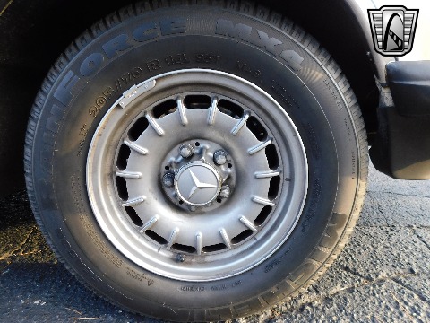 1980 Mercedes-Benz 450SL image 38