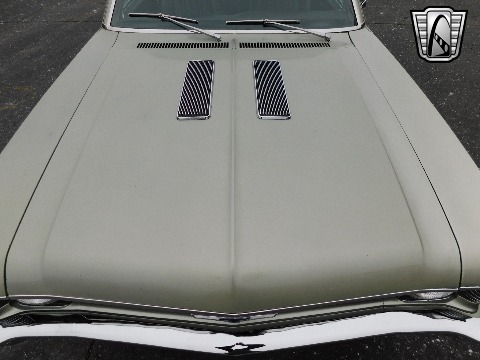 1972 Chevrolet Nova image 35