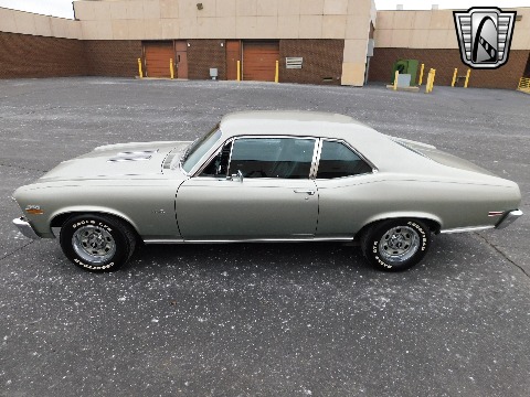 1972 Chevrolet Nova image 10