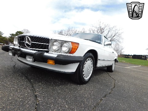 1988 Mercedes-Benz 560SL image 3