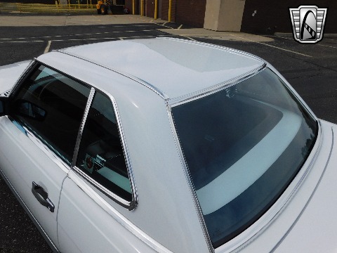 1988 Mercedes-Benz 560SL image 56