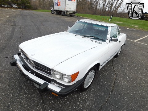 1988 Mercedes-Benz 560SL image 5