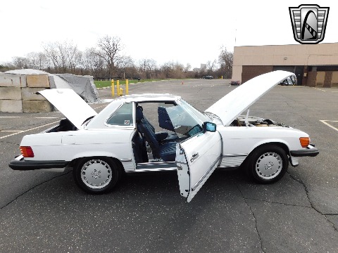 1988 Mercedes-Benz 560SL image 84