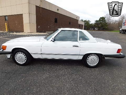 1988 Mercedes-Benz 560SL image 7