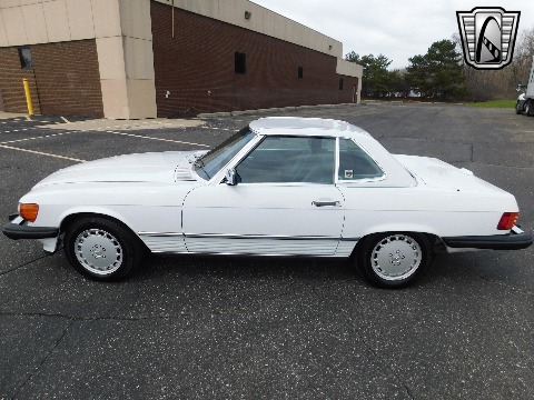 1988 Mercedes-Benz 560SL image 8