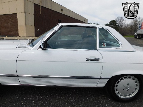 1988 Mercedes-Benz 560SL image 10
