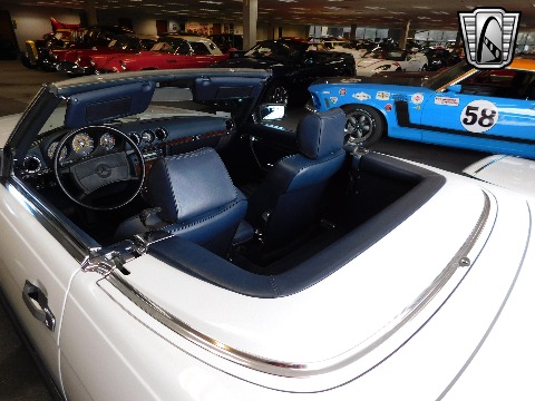 1988 Mercedes-Benz 560SL image 141