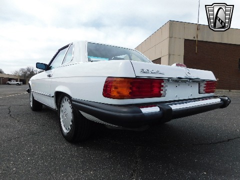 1988 Mercedes-Benz 560SL image 12