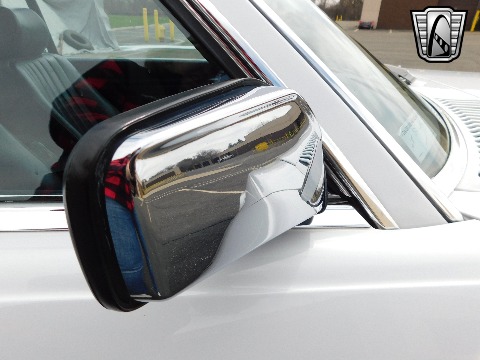 1988 Mercedes-Benz 560SL image 65