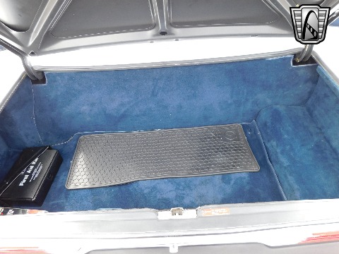 1988 Mercedes-Benz 560SL image 118