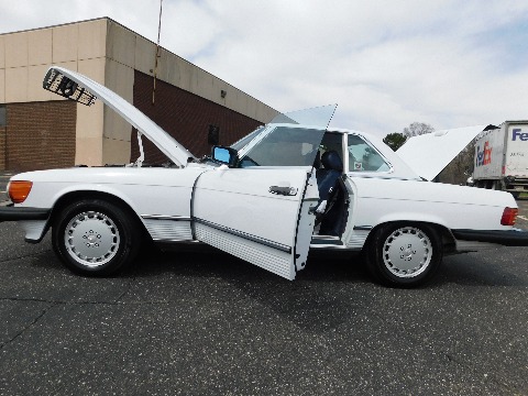 1988 Mercedes-Benz 560SL image 71