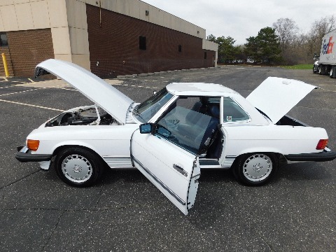 1988 Mercedes-Benz 560SL image 73