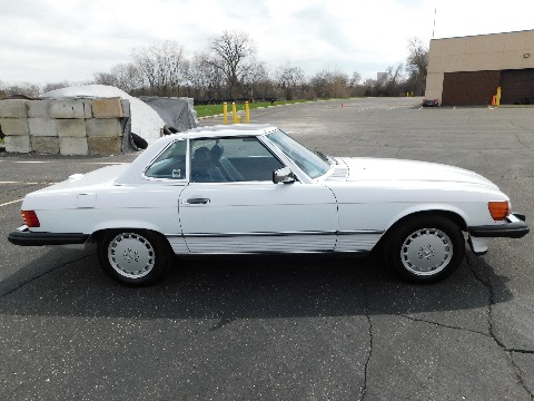 1988 Mercedes-Benz 560SL image 22